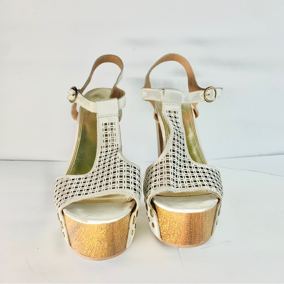 Bakers Waffle Studded White Leather Platform Heel Sandals - Picture 2 of 5